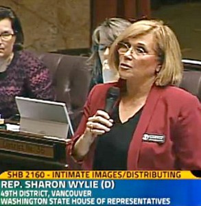 Revenge porn' civil liability bill passes in Wash. | kgw.com