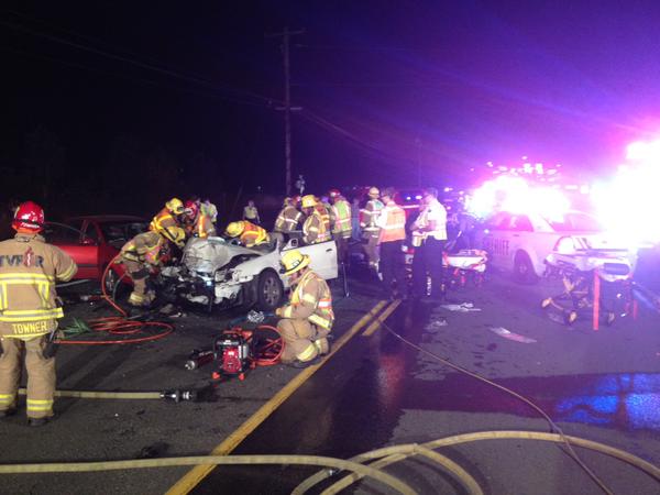 5 hospitalized in 3-car crash on Tualatin Valley Highway | kgw.com