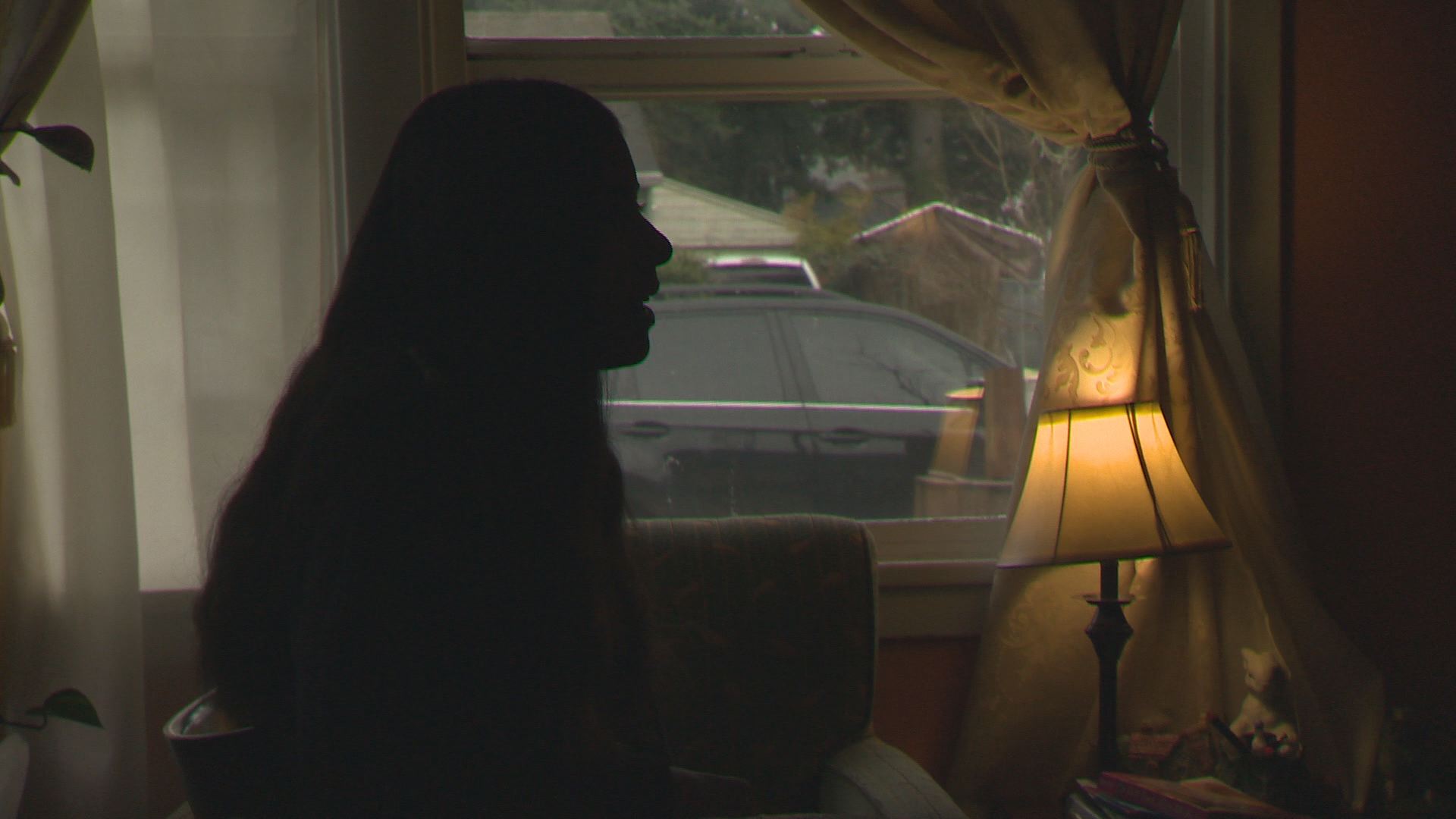 Teen girl records Vancouver police shooting on her iPhone - kgw.com