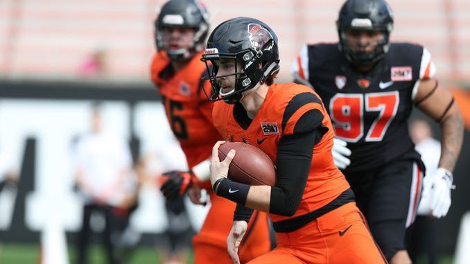 Watch: Former Oregon State Beavers' star Isaiah Hodgins scores