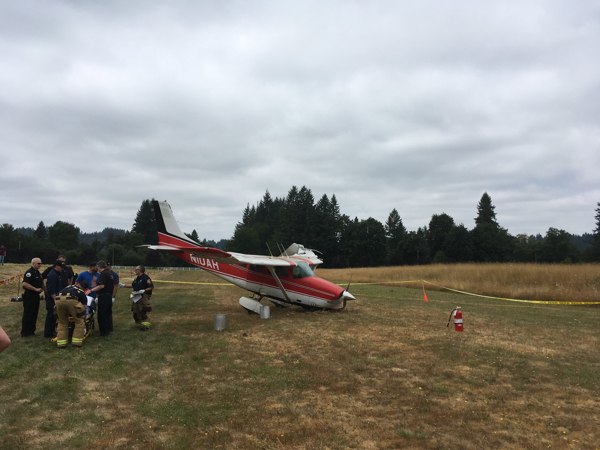 Sandy plane crash sends 2 people to hospital