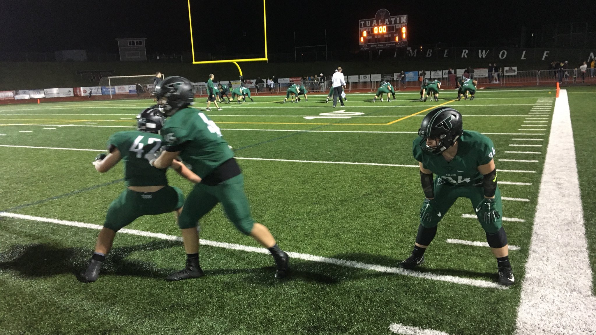 kgw.com | Power outage leads to relocation of Tigard-Tualatin football game2046 x 1151