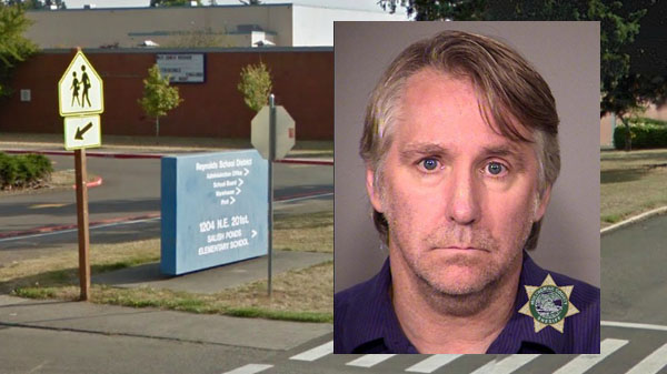 Reynolds teacher charged with sex abuse 