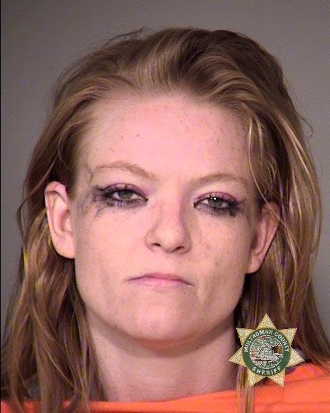 Mom who allegedly left kid to do meth has history of neglect | kgw.com