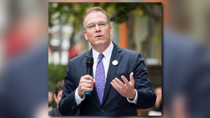Commissioner Nick Fish has Bell's Palsy | kgw.com
